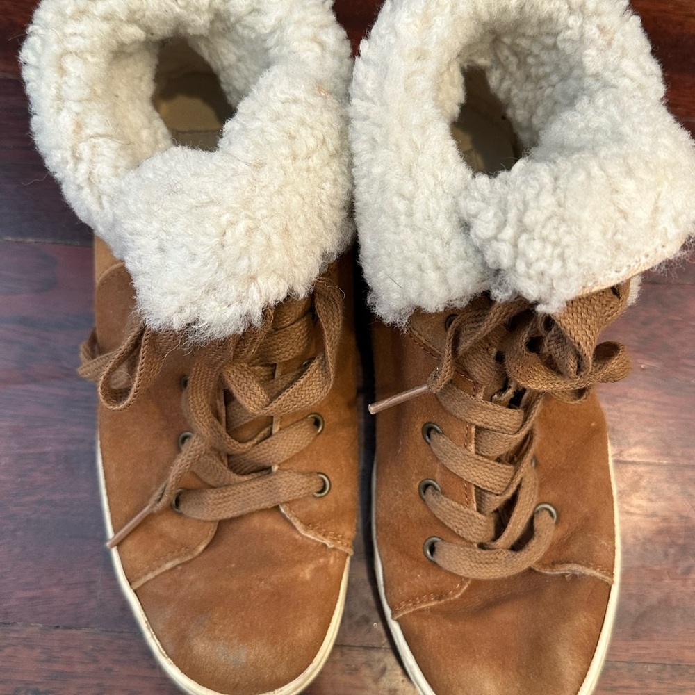 Women's Cozy Brown High-Top Sneakers